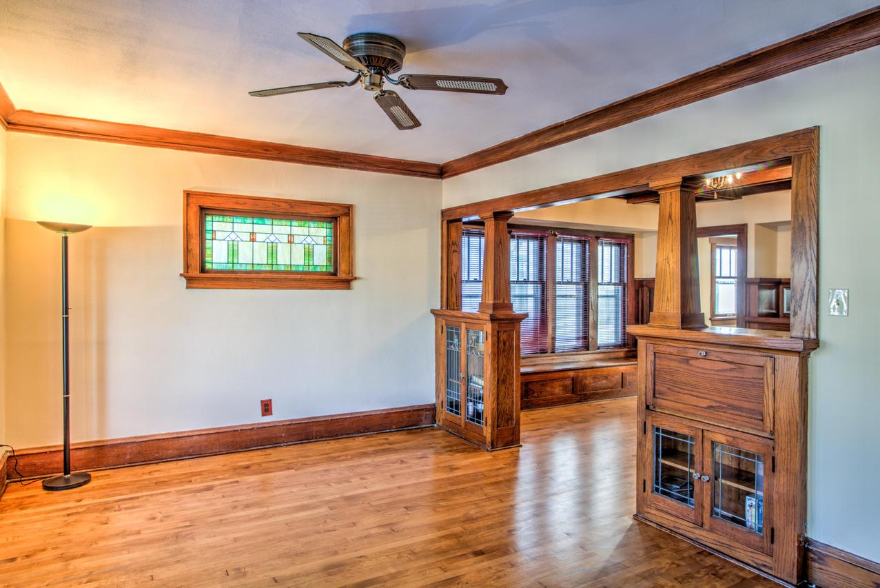 3133 S Delaware Ave, Milwaukee, WI 53207