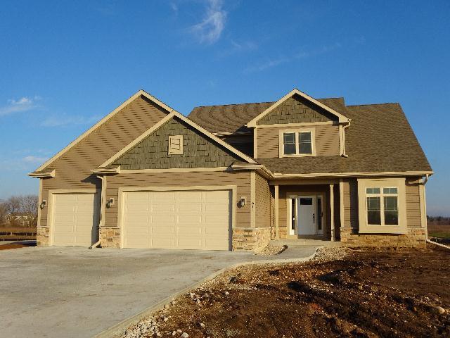 914 Newbury  Dr., Eagle, WI 53119