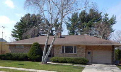 225 N Cairo Ave, Jefferson, WI 53549