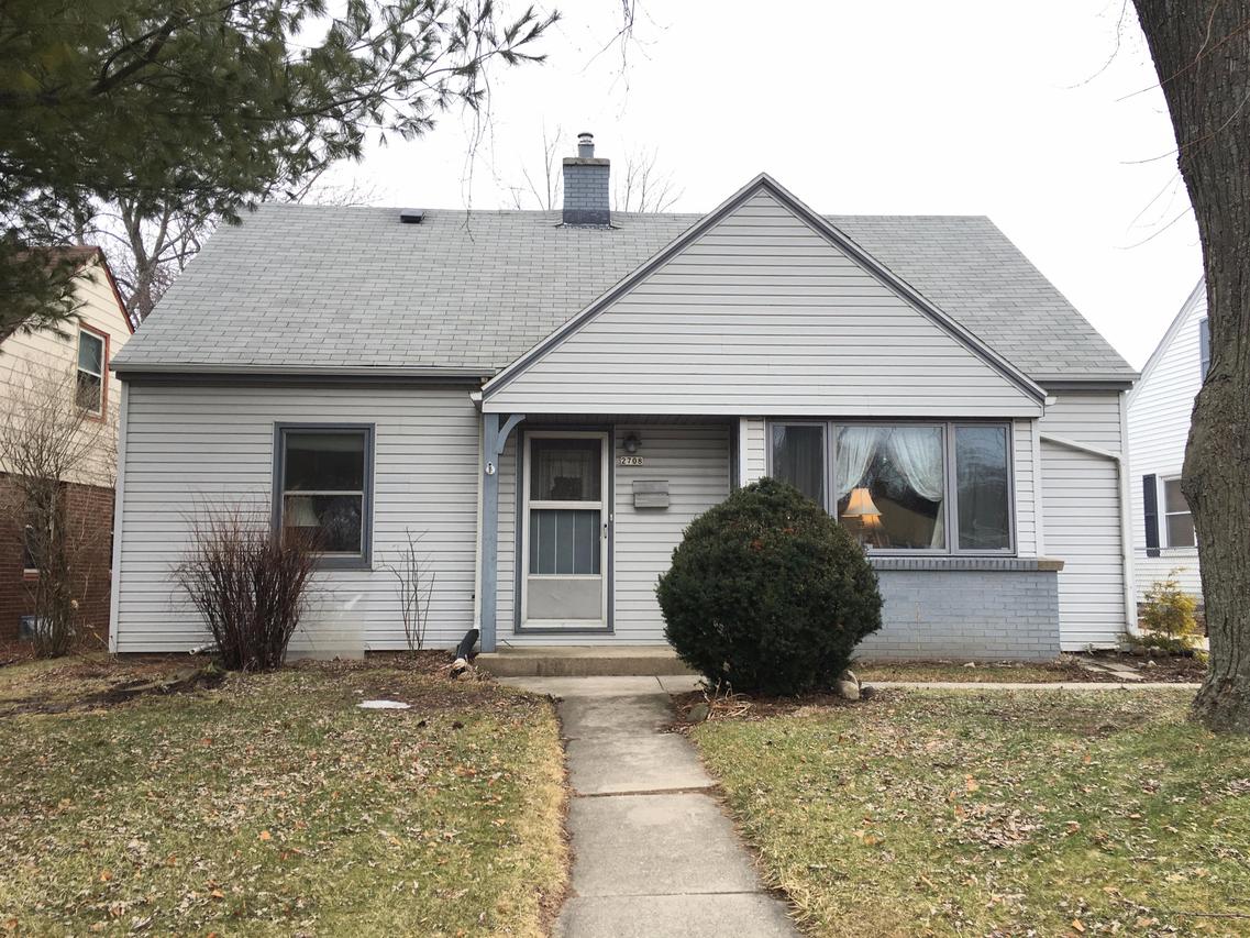 2708 S 53rd St, Milwaukee, WI 53219