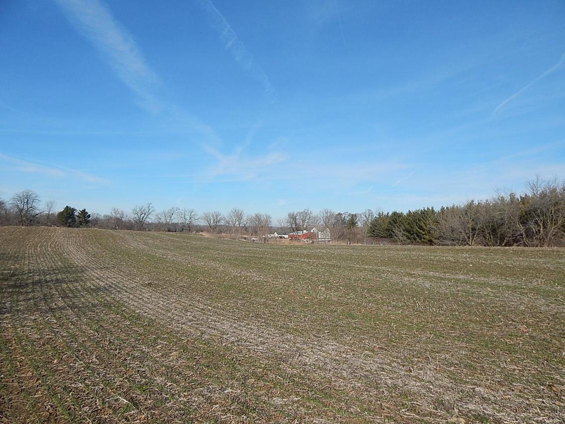 N3281 Rome Oak Hill, Sullivan, WI 53137