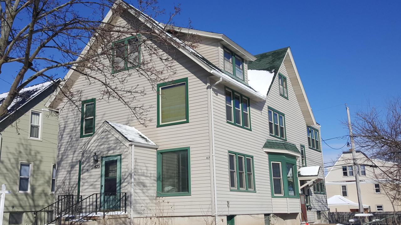 425 N 9th Ave. #427, West Bend, WI 53090