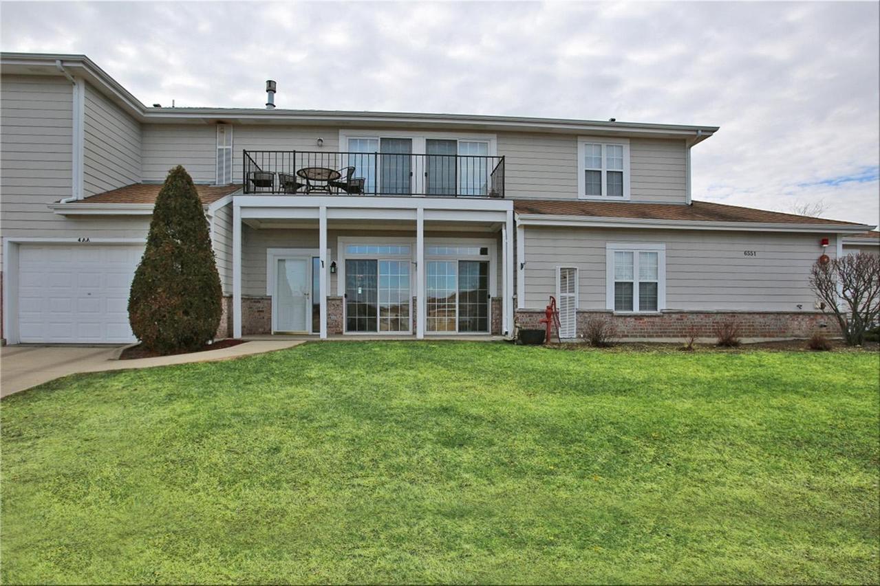 6551 Meadowlands Cir #4AA, Pleasant Prairie, WI 53158