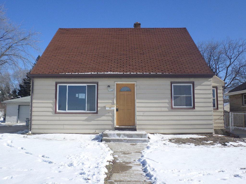 4944 N 91st St., Milwaukee, WI 53225