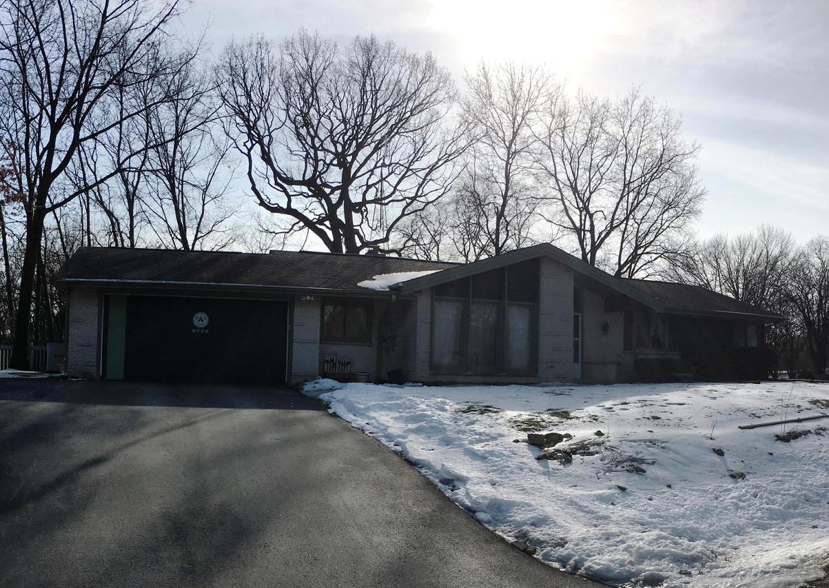 5805 Tahoe Dr, Mount Pleasant, WI 53406