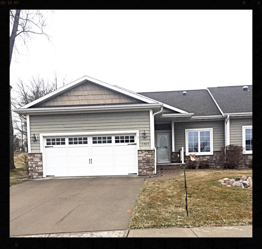 1303 Rosewood Trl, Onalaska, WI 54650