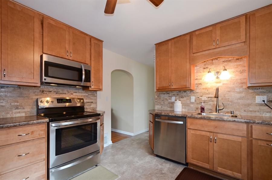 3808 N 97th Pl, Milwaukee, WI 53222