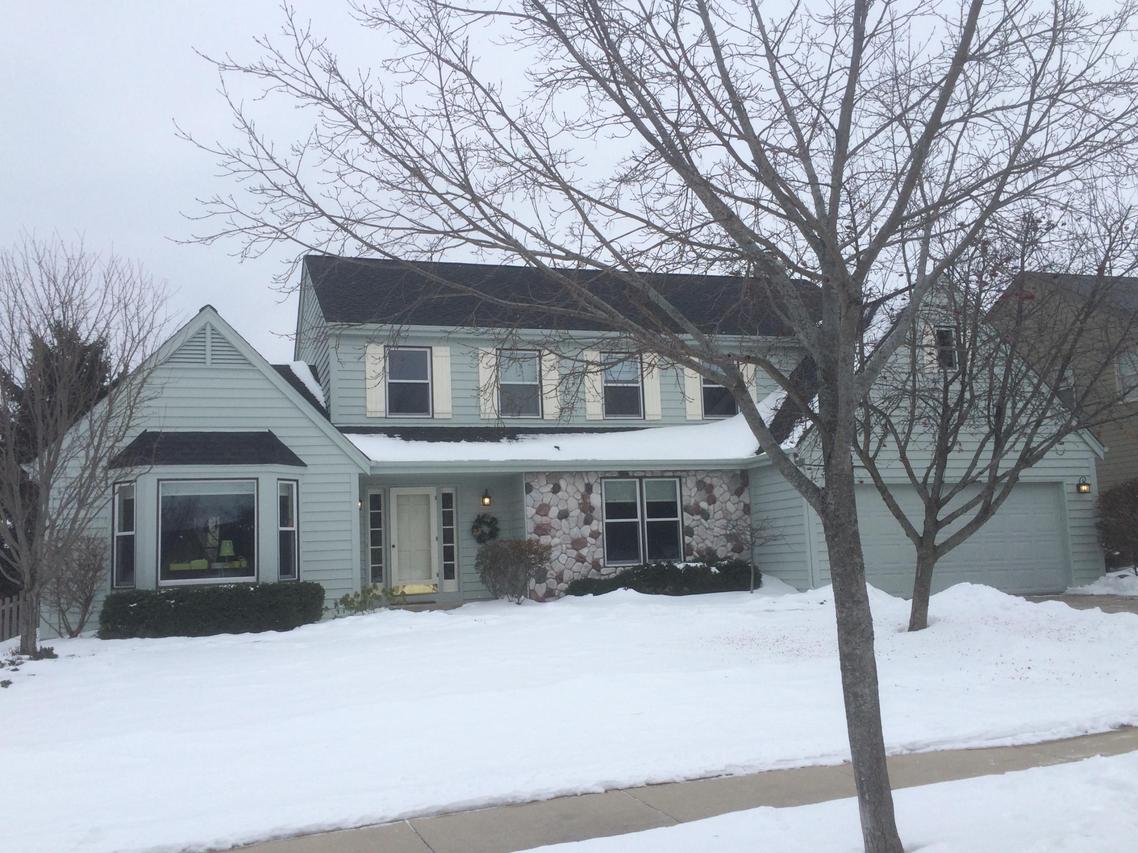 N33W7109 Buchanan St, Cedarburg, WI 53012