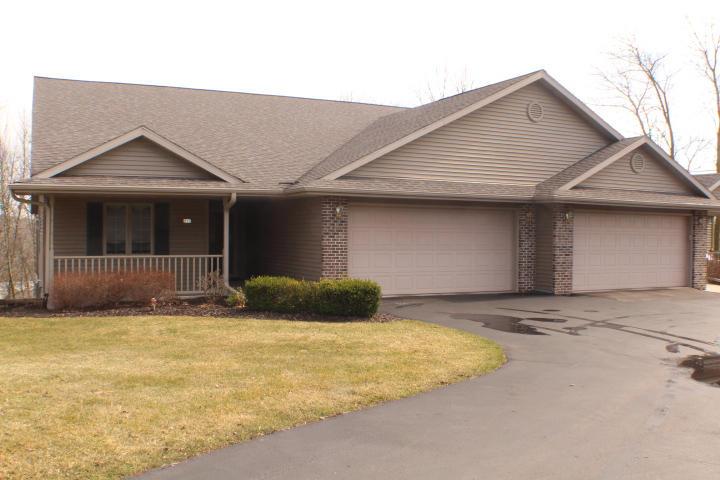 217 Fallen Oaks Ln., Sheboygan Falls, WI 53085