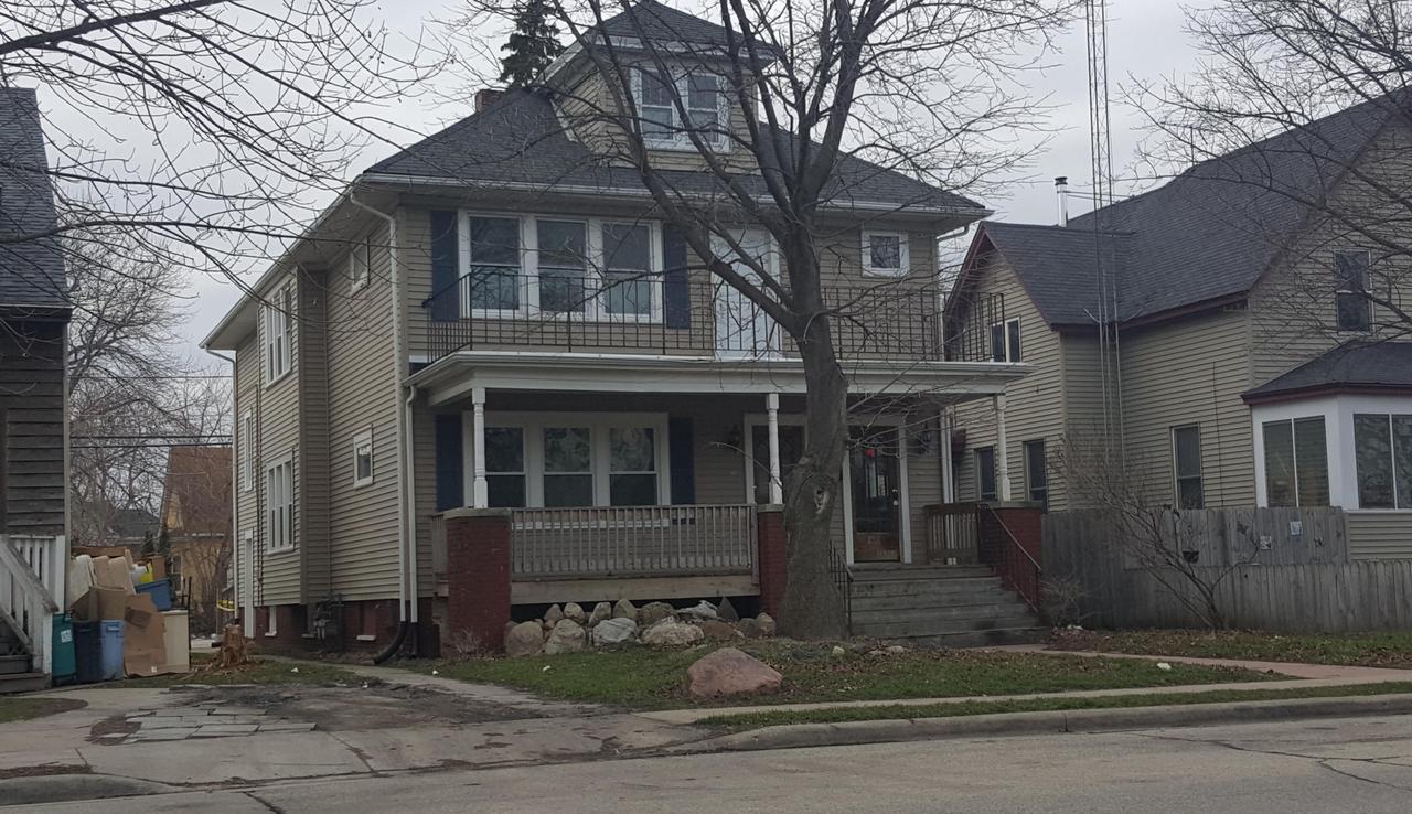 6426 22nd Ave, Kenosha, WI 53143