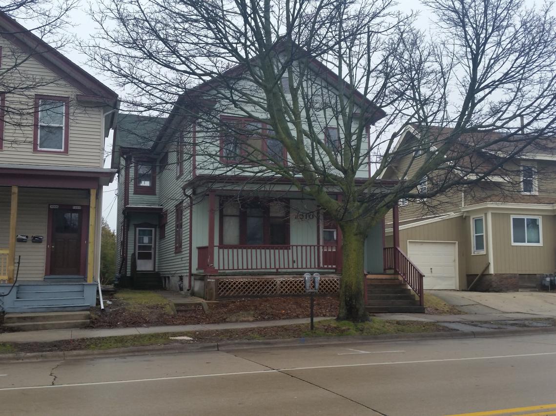 1010 N 9th St., Sheboygan, WI 53081