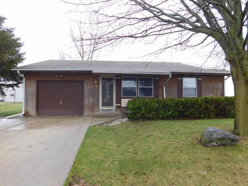 942 Hilltop Dr, Milton, WI 53563