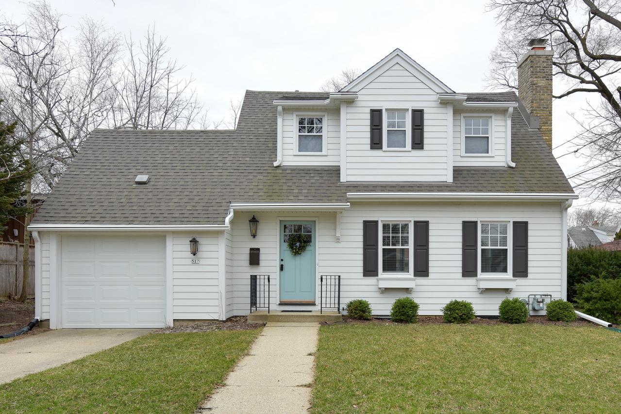 517 E Lancaster Ave, Whitefish Bay, WI 53217