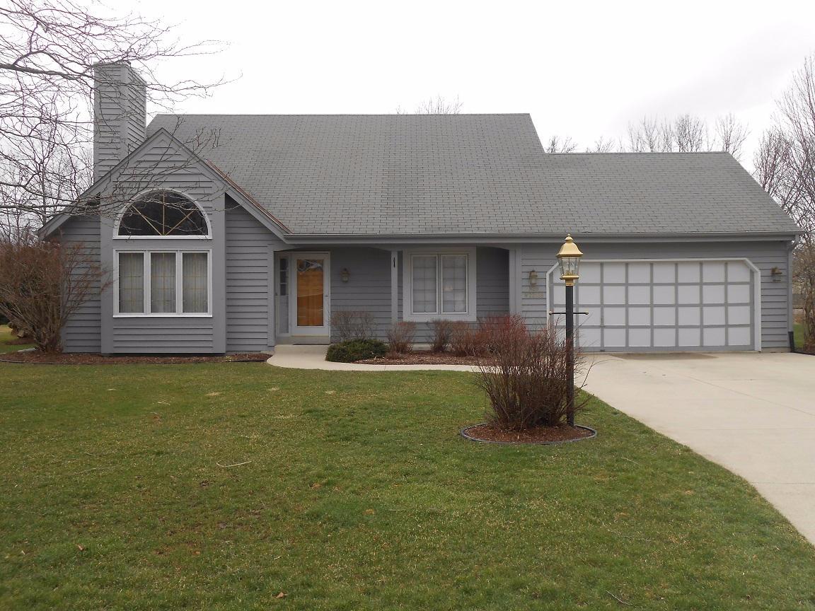 N29W22138 Kathryn Ct, Pewaukee, WI 53186