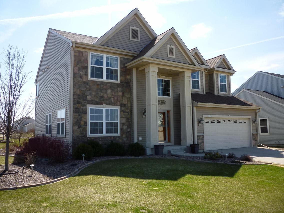 1731 Pintail Dr., West Bend, WI 53095