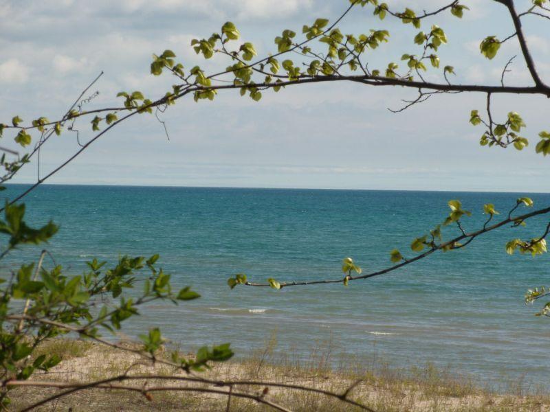 Lt0 Silver Beach, Belgium, WI 53013