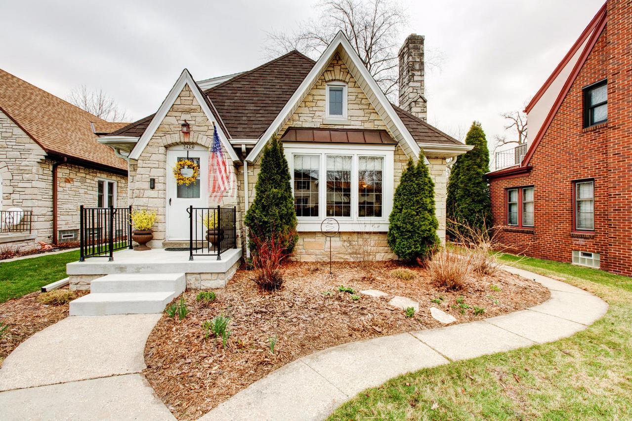 3424 S Princeton Ave, Milwaukee, WI 53215