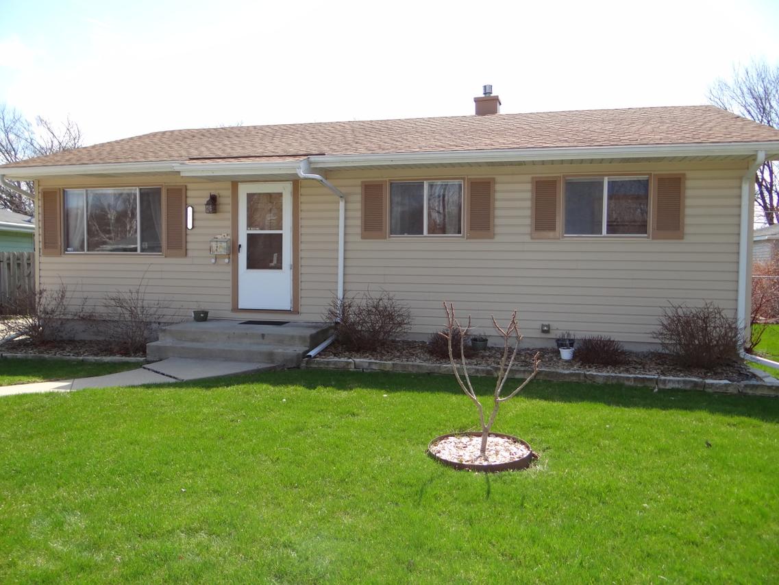 3013 Rosalind Ave., Racine, WI 53403