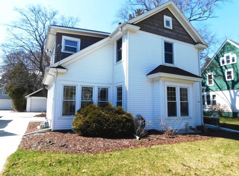 2122 N 7th St., Sheboygan, WI 53081