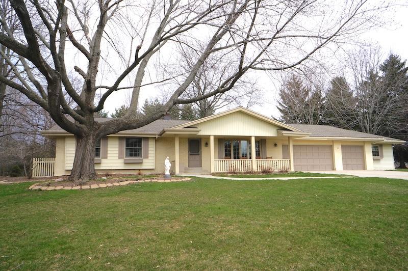 N59W18044 Spruce Ln., Menomonee Falls, WI 53051