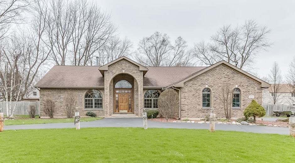 12158 220th Ave, Salem, WI 53104