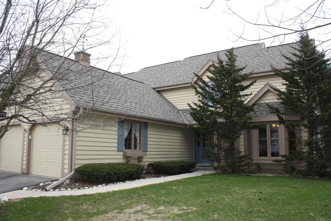 18575 St Andrews Ln. #D, Brookfield, WI 53045