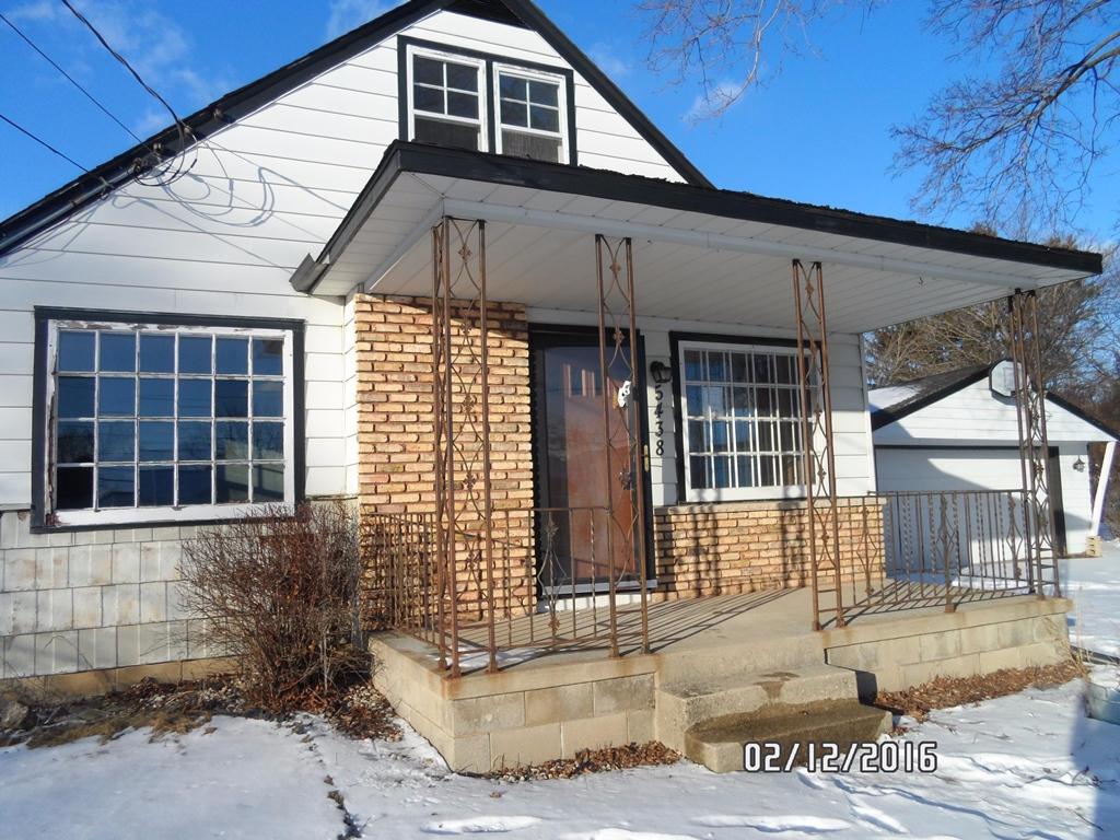 5438 S Egofske Rd, New Berlin, WI 53146