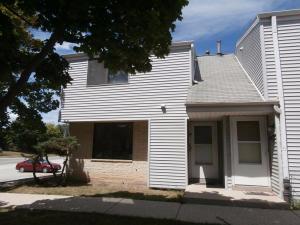 10044 W Fond Du Lac Ave., Milwaukee, WI 53224