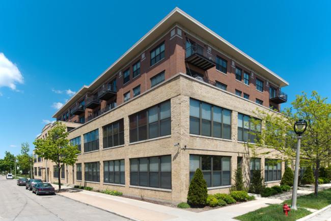 1924 N Hubbard St #413, Milwaukee, WI 53212