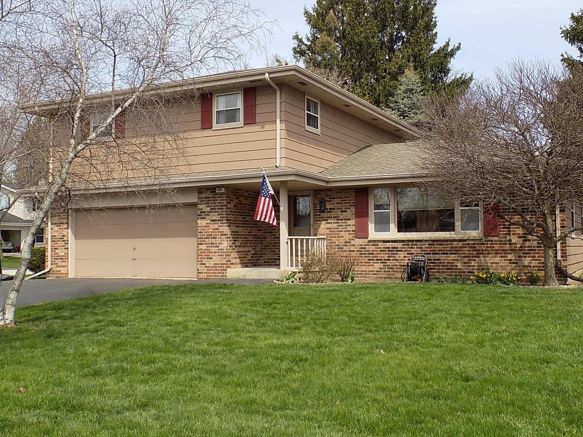 4301 Pine Ridge, Racine, WI 53403
