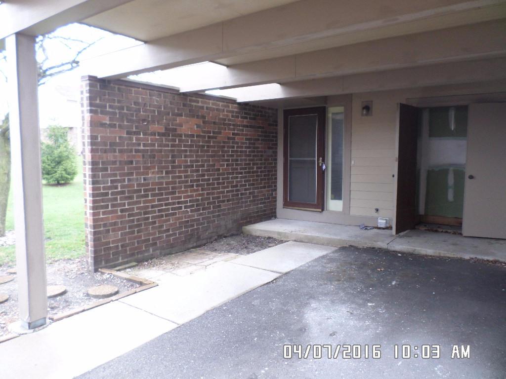 5688 S 27th St., Milwaukee, WI 53221