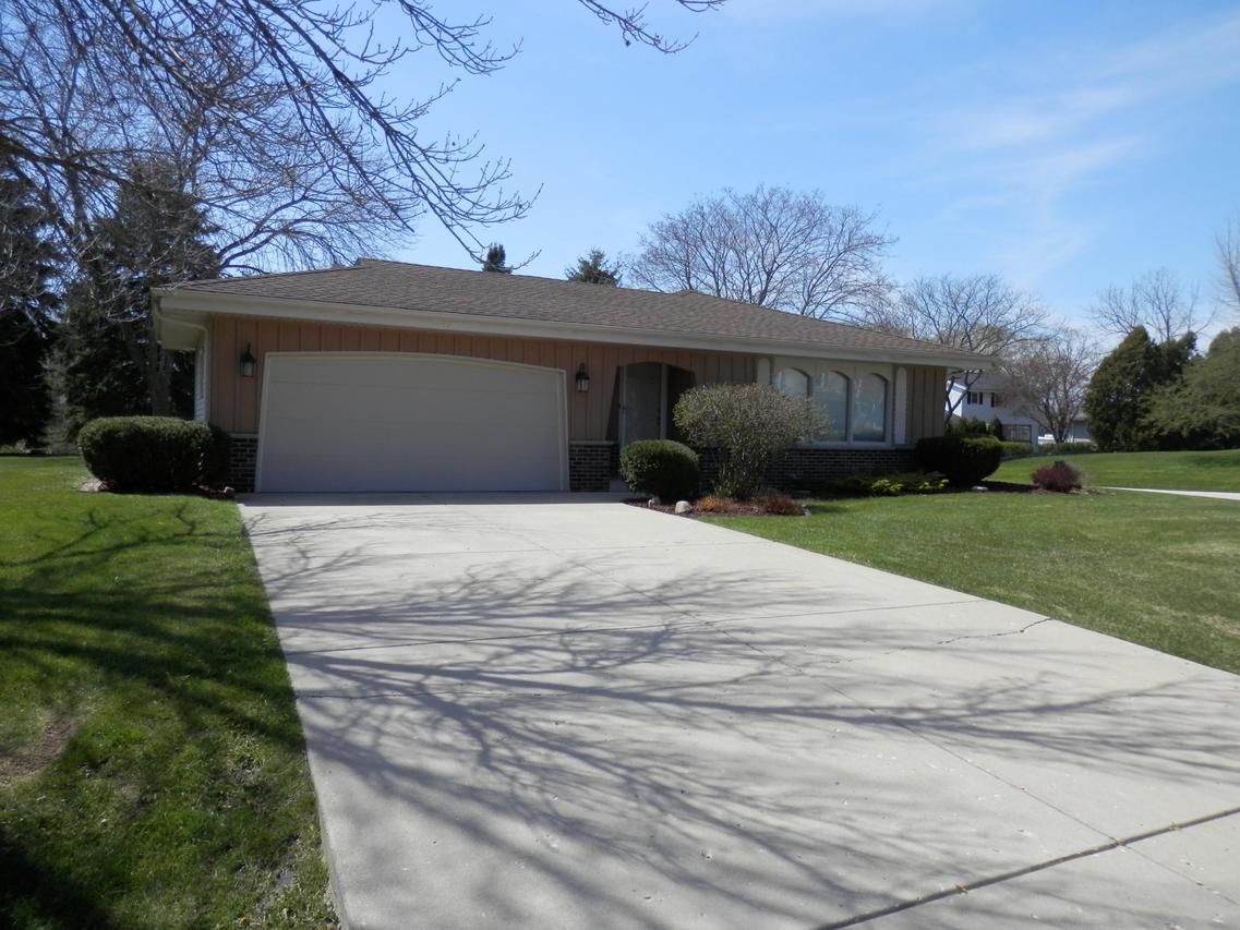 4849 High Meadows Ter., Mount Pleasant, WI 53406