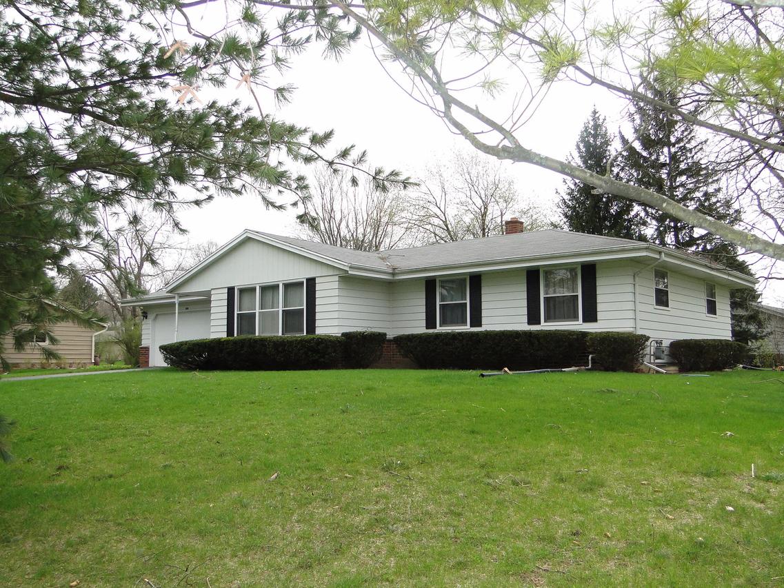 18765 Carol Dr., Brookfield, WI 53045