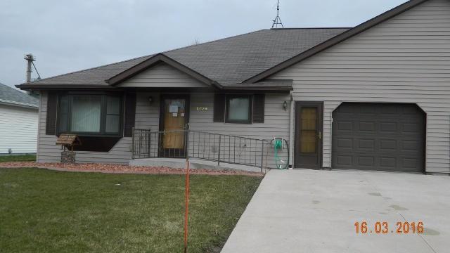 1524 Falcon Way, Sheboygan Falls, WI 53085