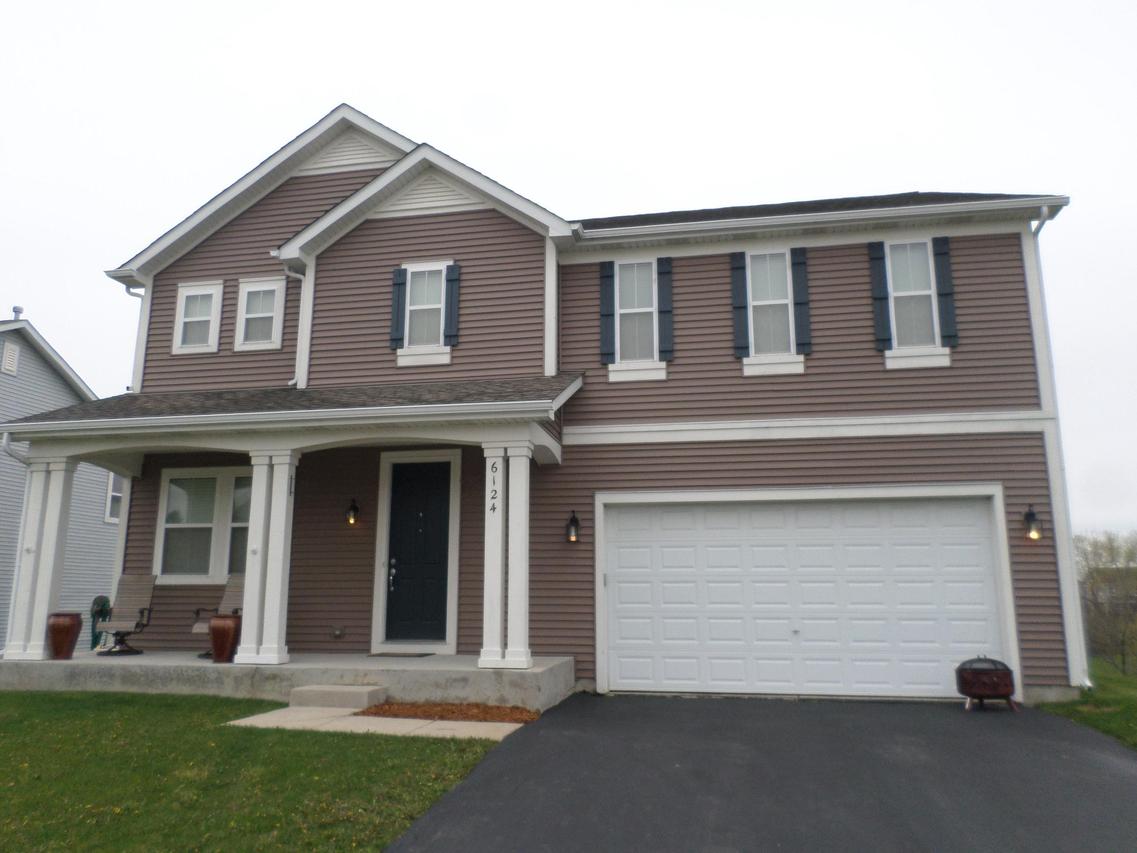 6124 106th Ave, Kenosha, WI 53142