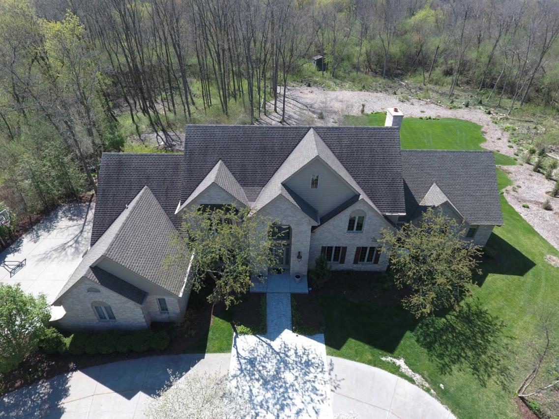 17075 Sanctuary Trl, Brookfield, WI 53005