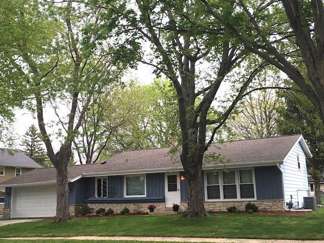 1905 Chapman Dr., Waukesha, WI 53189