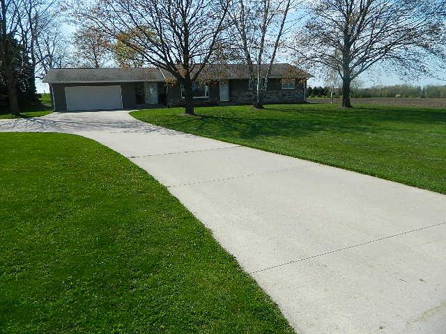 7617 County Highway M -, Farmington, WI 53090