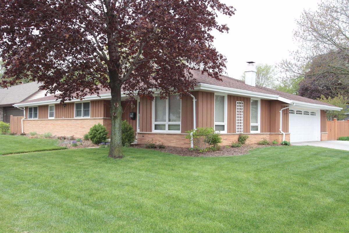 900 W Moreland Blvd., Waukesha, WI 53188