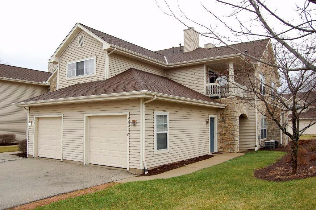9363 S Cobblestone Way #E, Franklin, WI 53132
