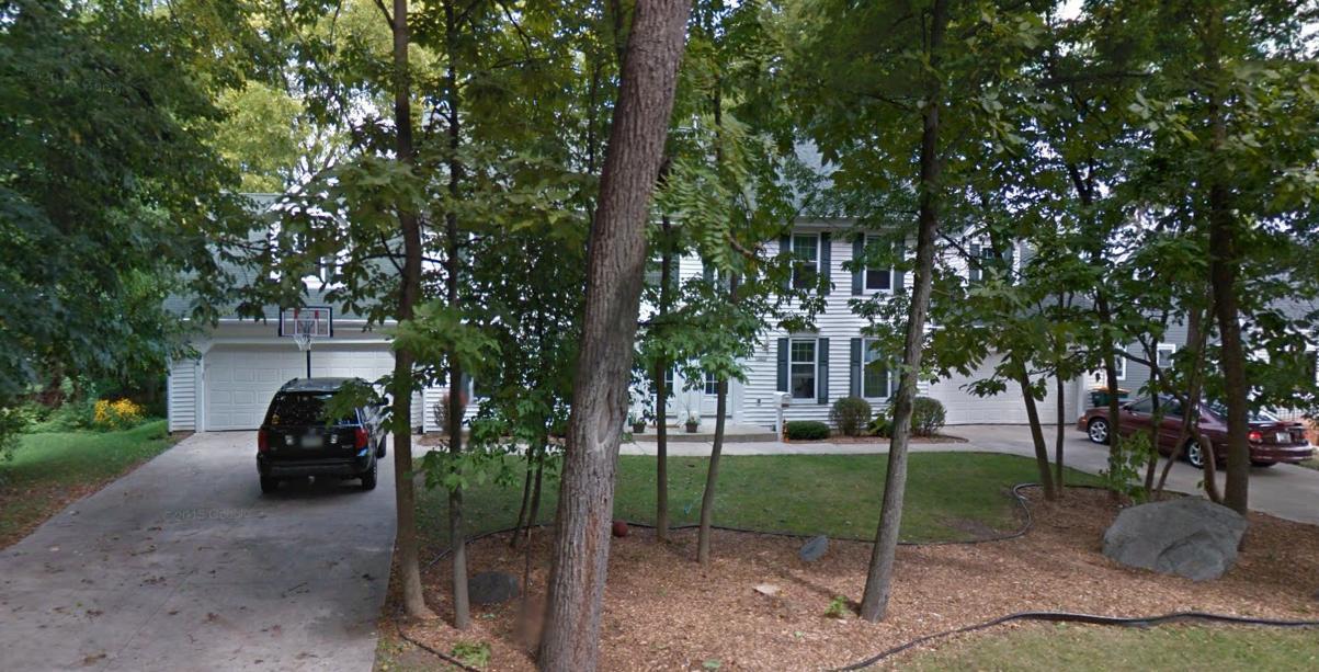 10850 W Denis Ave #10852, Hales Corners, WI 53130