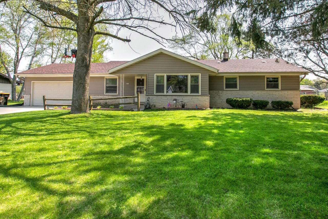 8244 N 67th St., Brown Deer, WI 53223