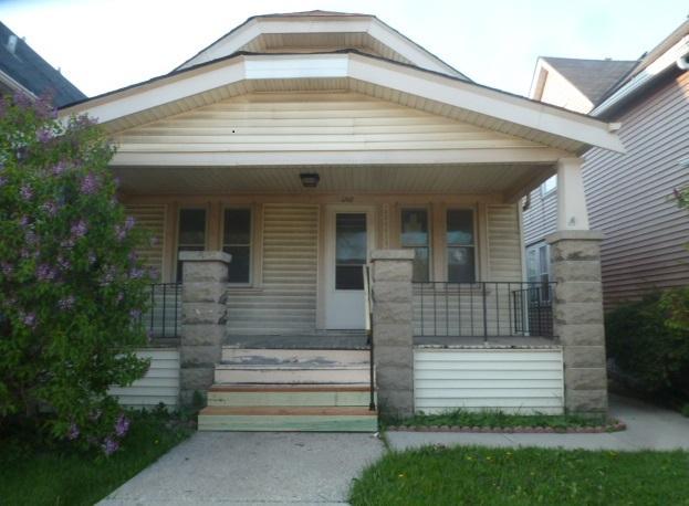 6128 W Mitchell St, West Allis, WI 53214