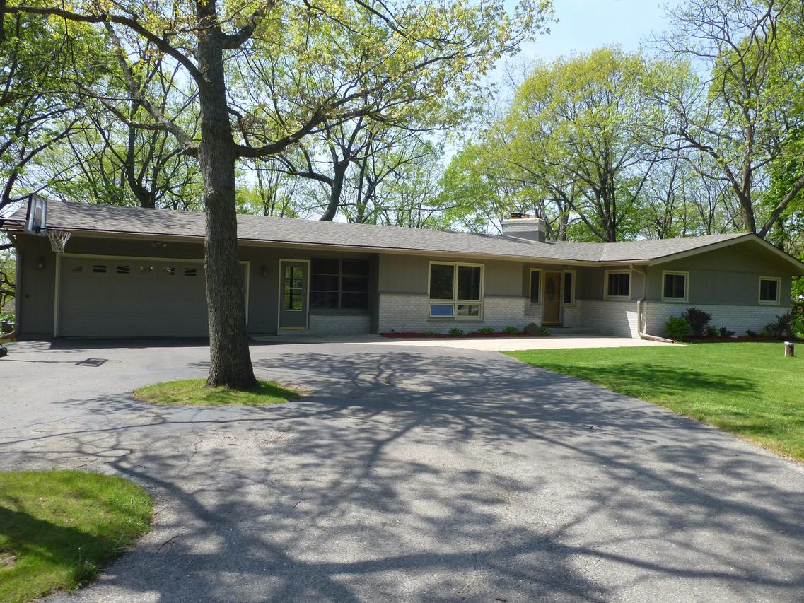 11925 W Rawson Ave, Franklin, WI 53132