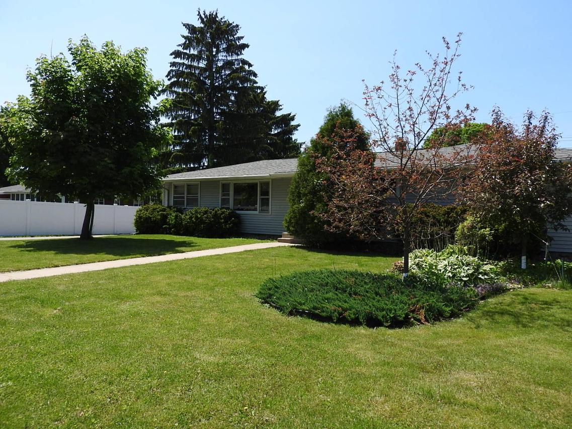 2212 S 31st, La Crosse, WI 54601