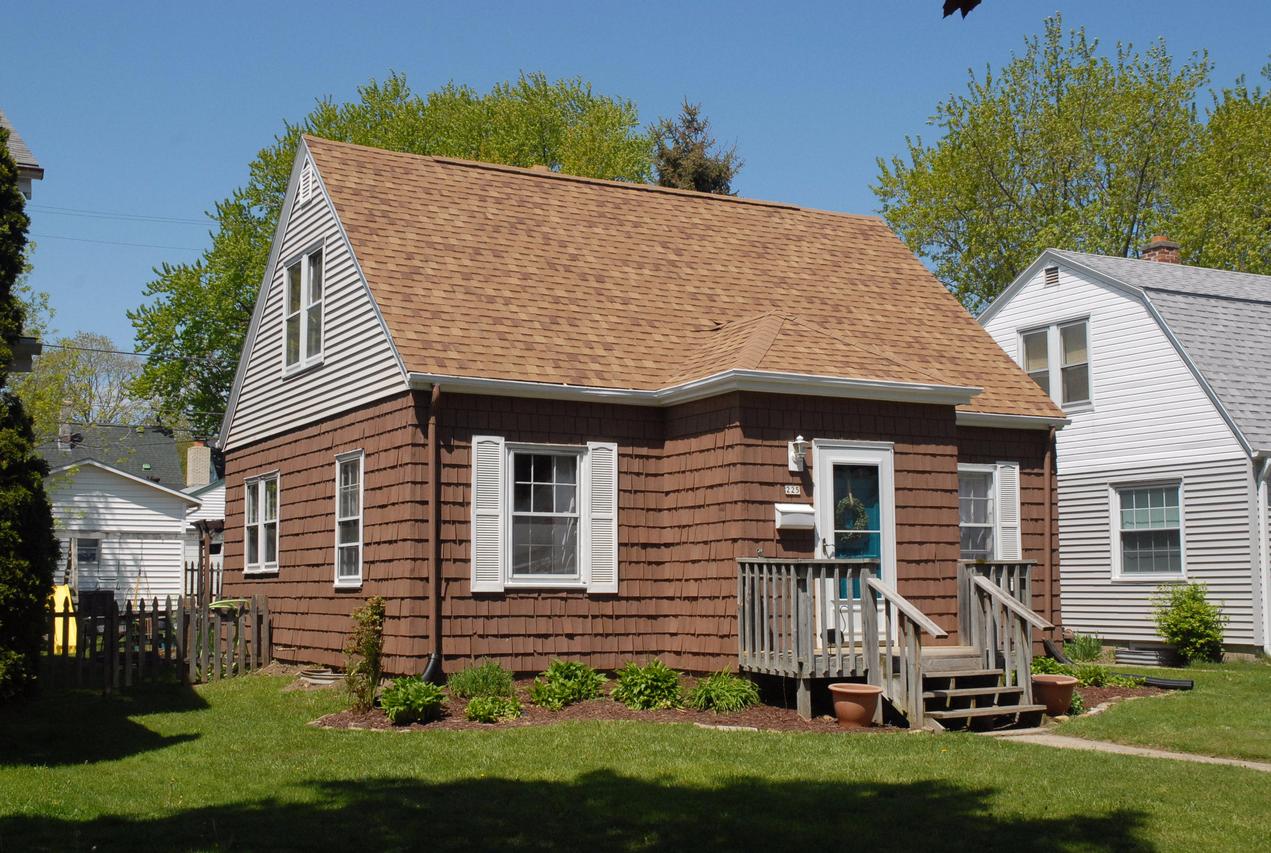 225 S 61st St., Milwaukee, WI 53214