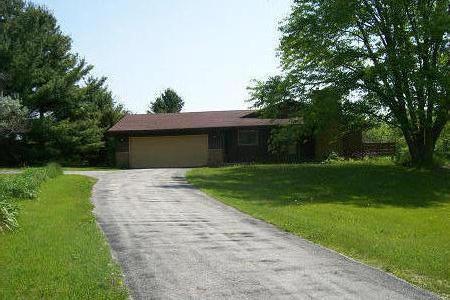 N7556 N Esker Ct., Whitewater, WI 53190