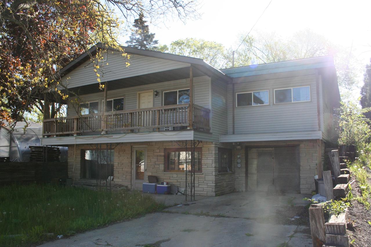 12 N County Road Y -, Kekoskee, WI 53050