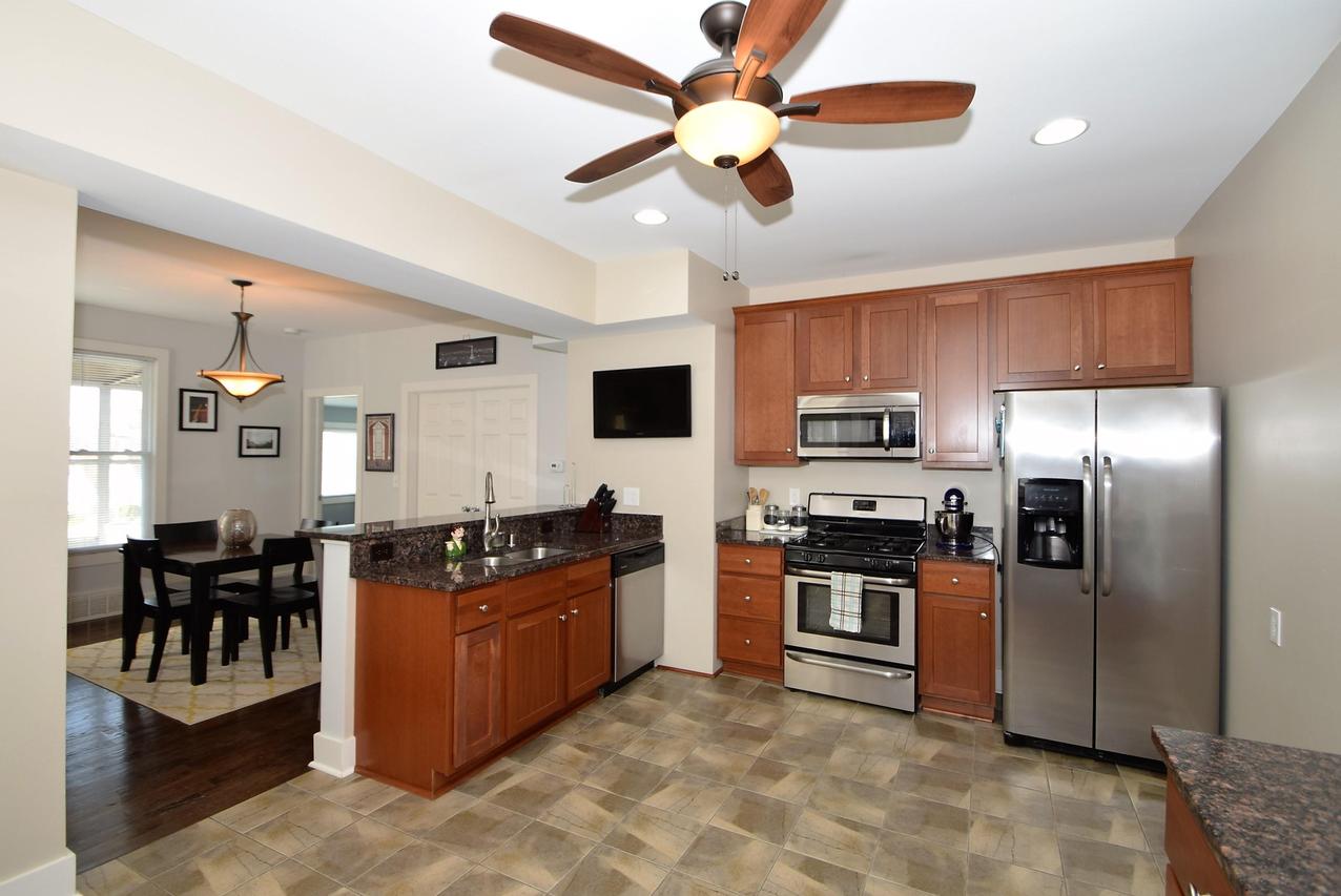 2534 S Greeley, Milwaukee, WI 53207