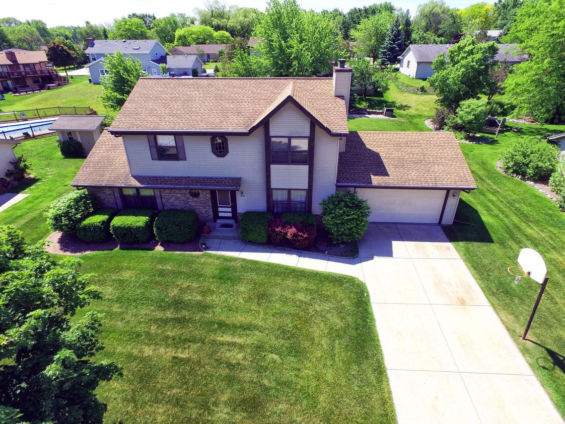 3949 W Anita Ln., Franklin, WI 53132